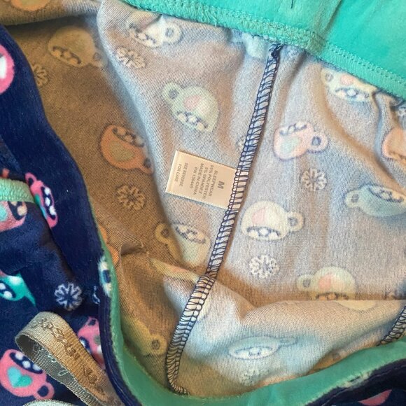 Muk Luks Pajama Set Size Medium - Picture 9 of 9